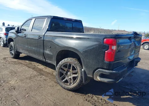 2022 Chevrolet Silverado 1500 Lt Trail Boss z USA, uszkodzony, nr VIN 3GCUDFED5NG629485